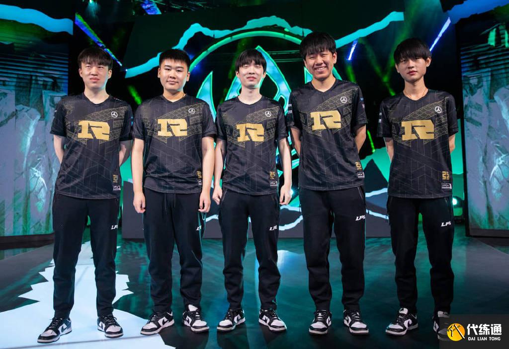 DK太狂了！kkOma自信放话：决赛对阵RNG无条件赢下
