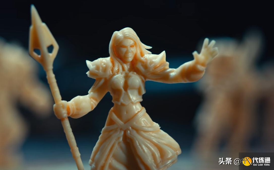 魔兽世界：巫妖王再怒，阿尔萨斯登上桌游，霜之哀伤真饿了