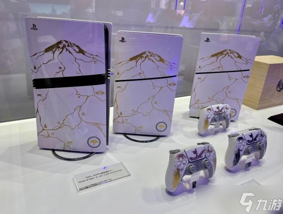 超帅划痕!《羊蹄山之魂》主题限定版PS5外壳和手柄!